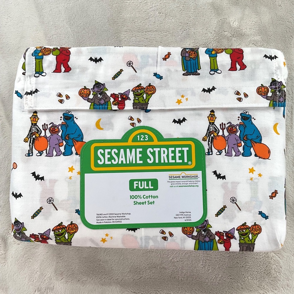 Sesame Street Halloween Full Sheet Set 100% Cotton Elmo Cookie Monster 4 Piece